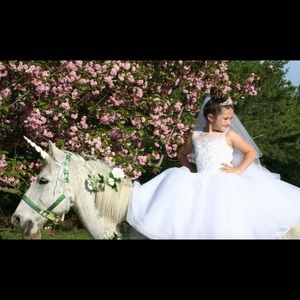 Meet your Posher, Clare